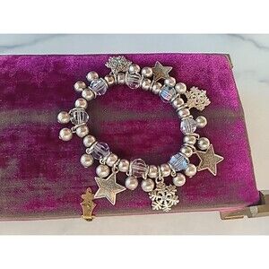 Snowflake And Star Shaped Beaded Stretchy Bracelet Vintage Costume Jewelry
